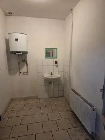 Prodej výrobních prostor, Pardubice - Pardubičky, Dělnická, 160 m2