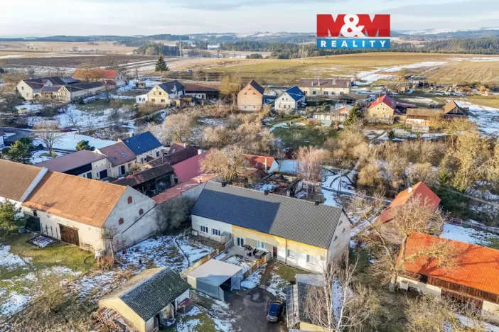 Prodej bytu 2+1, Planá - Svahy, 67 m2