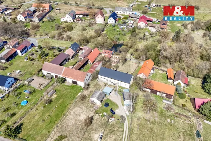 Prodej bytu 2+1, Planá - Svahy, 67 m2