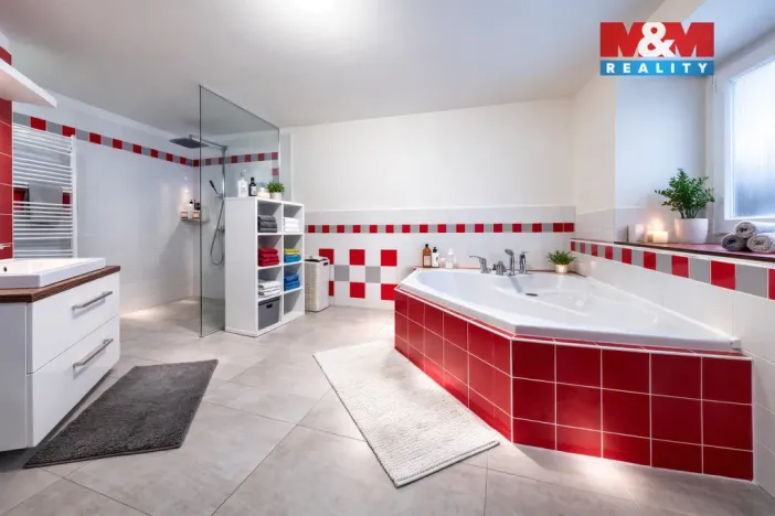 Prodej rodinného domu, Oleška - Krymlov, 250 m2