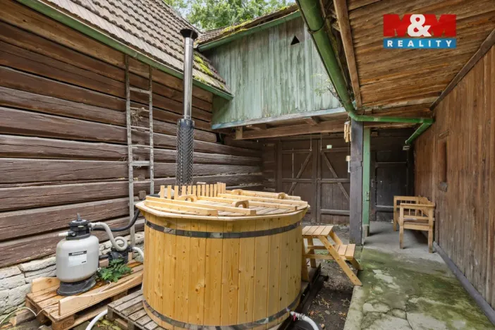 Prodej chalupy, Polička - Lezník, 177 m2