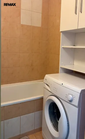 Pronájem bytu 2+1, Karlovy Vary - Drahovice, Úvalská, 60 m2