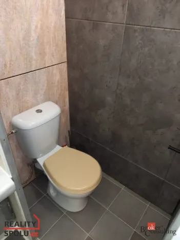 Pronájem bytu 1+1, Jirkov, Mládežnická, 39 m2