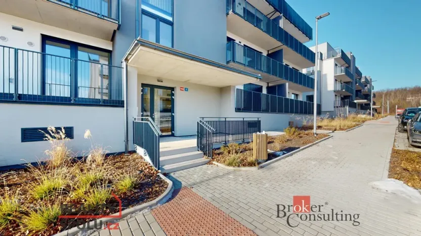 Pronájem bytu 2+kk, Kladno - Dubí, Ke křížku, 46 m2