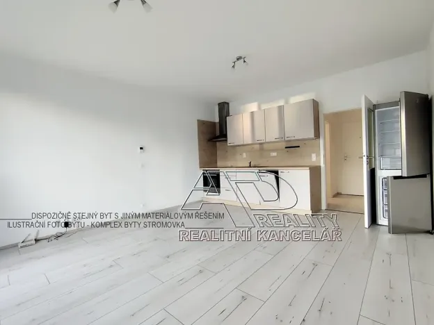 Pronájem bytu 1+kk, České Budějovice, Na Zlaté stoce, 31 m2