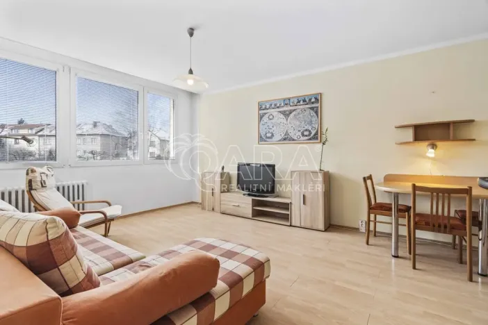 Pronájem bytu 3+kk, Praha - Kobylisy, Havlínova, 57 m2