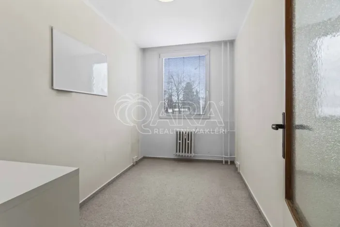 Pronájem bytu 3+kk, Praha - Kobylisy, Havlínova, 57 m2