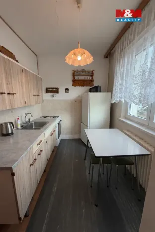 Prodej bytu 3+1, Vsetín, Luh, 59 m2