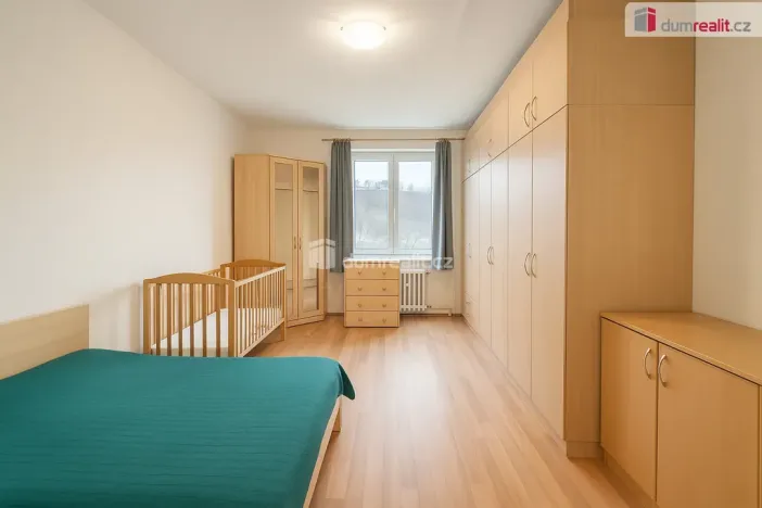 Pronájem bytu 2+1, Ústí nad Labem - Střekov, Střekovské nábřeží, 54 m2