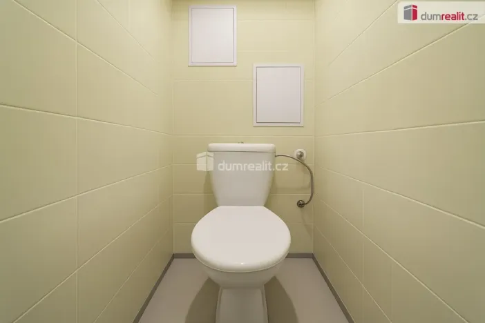 Pronájem bytu 2+1, Ústí nad Labem - Střekov, Střekovské nábřeží, 54 m2