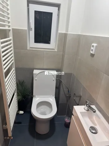 Pronájem bytu 1+kk, Praha - Modřany, Barákova, 36 m2