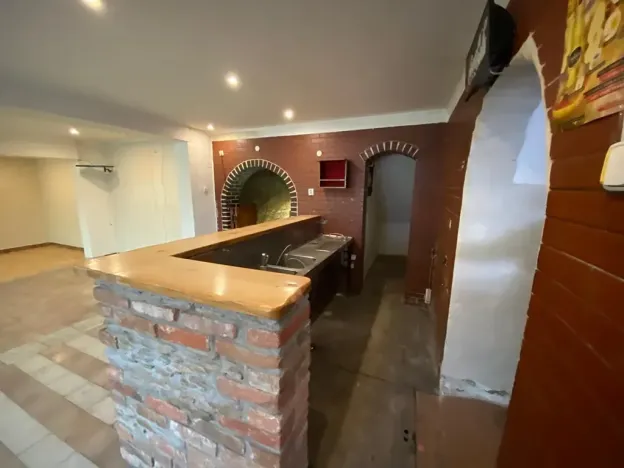 Prodej komerční nemovitosti, Dobšice, Vilová, 467 m2