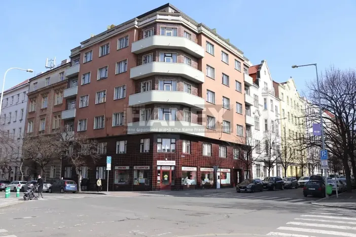 Prodej bytu 3+1, Praha - Vinohrady, Lucemburská, 82 m2