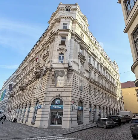 Pronájem kanceláře, Praha - Nové Město, Lazarská, 379 m2