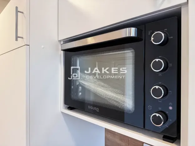 Pronájem bytu 1+kk, Praha - Liboc, Jenečská, 27 m2