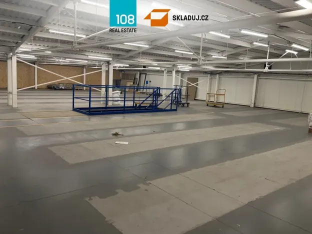 Pronájem skladu, Praha - Hostivař, Radiová, 3966 m2