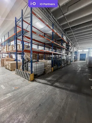 Pronájem skladu, Liberec, Bánskobystrická, 6000 m2