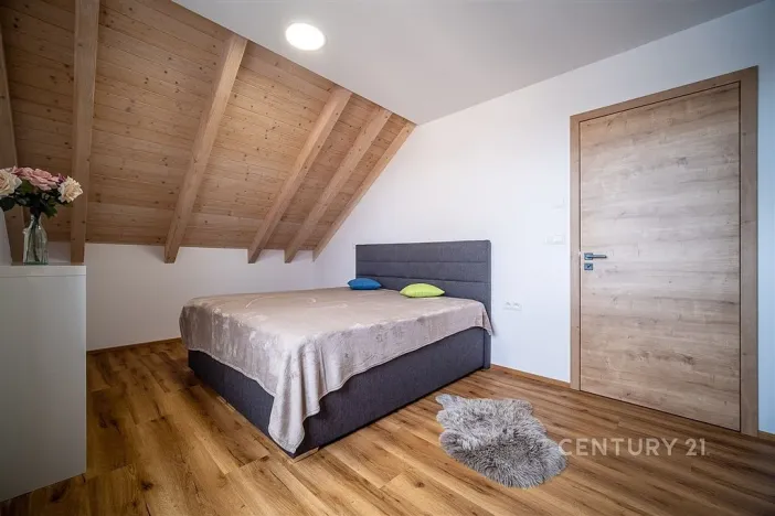 Pronájem bytu 3+kk, Srubec - Stará Pohůrka, Dolní, 135 m2