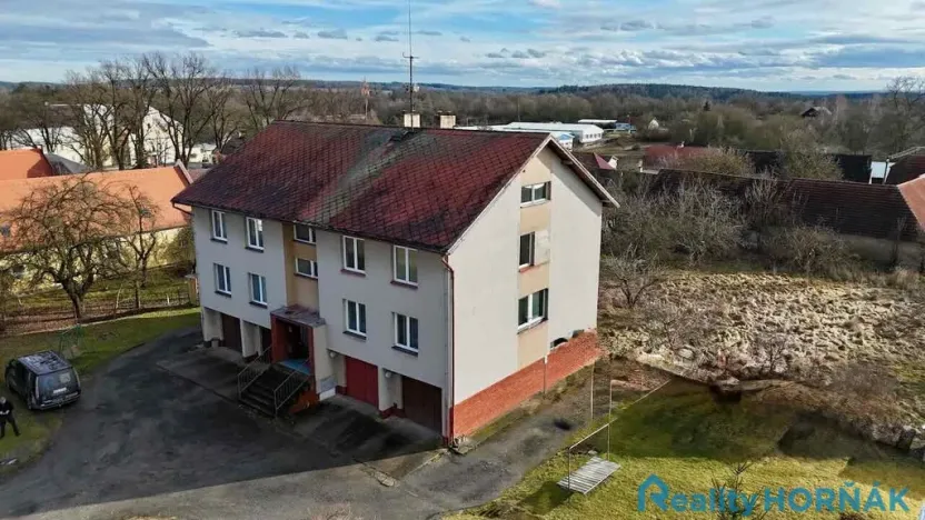 Prodej bytu 4+1, Stádlec, 83 m2