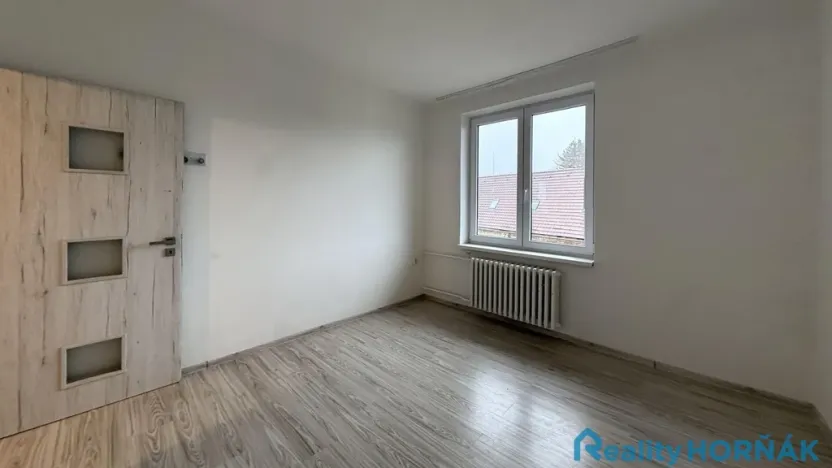 Prodej bytu 4+1, Stádlec, 83 m2