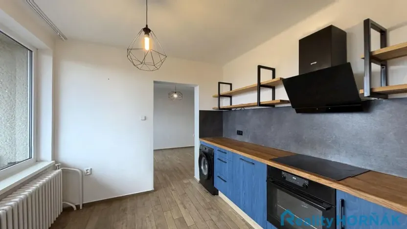 Prodej bytu 4+1, Stádlec, 83 m2