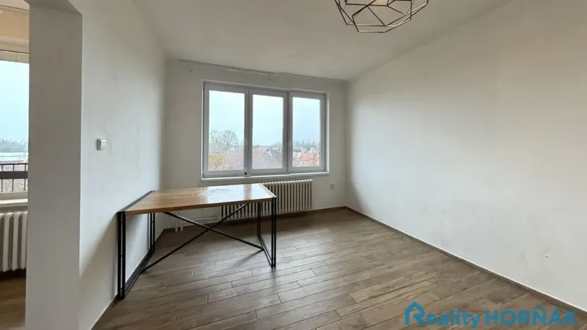 Prodej bytu 4+1, Stádlec, 83 m2