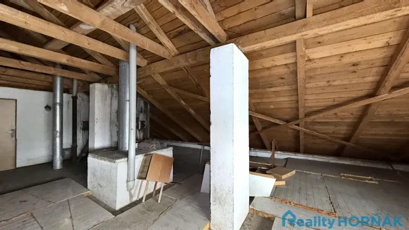 Prodej bytu 4+1, Stádlec, 83 m2