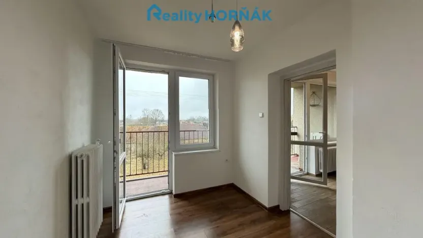 Prodej bytu 4+1, Stádlec, 83 m2