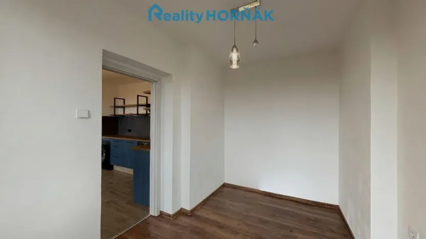 Prodej bytu 4+1, Stádlec, 83 m2