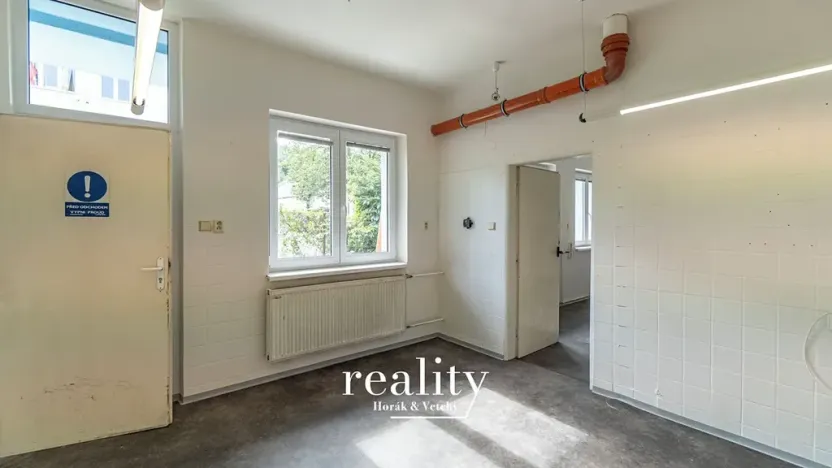 Pronájem výrobních prostor, Šebrov-Kateřina, 243 m2