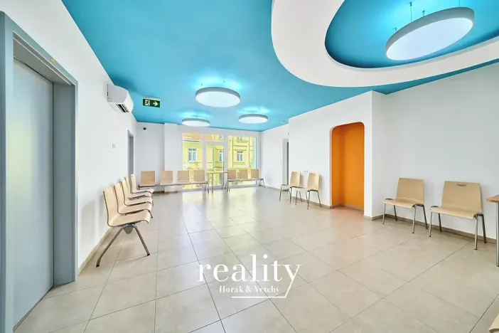 Pronájem kanceláře, Znojmo, Jarošova, 18 m2