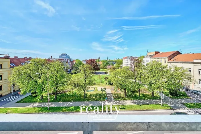 Prodej bytu 3+kk, Znojmo, Kosmákova, 110 m2