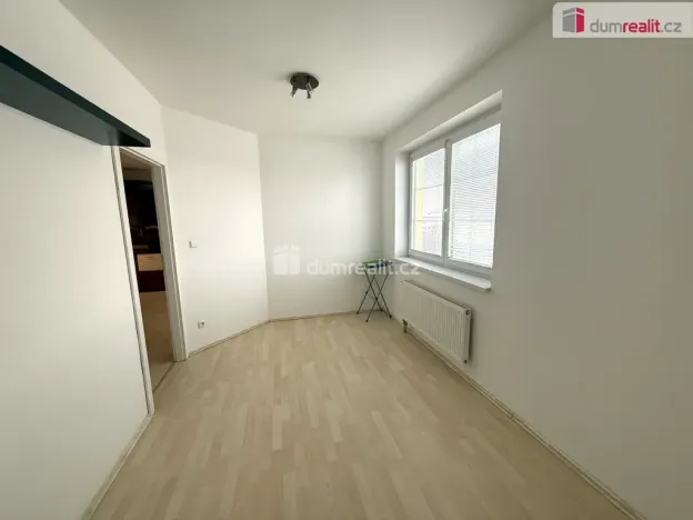 Pronájem bytu 2+kk, Uherské Hradiště - Mařatice, Sadová, 58 m2