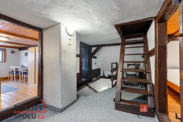 Prodej historického objektu, Vintířov, 190 m2