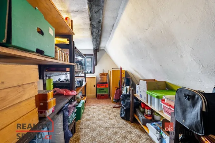 Prodej historického objektu, Vintířov, 190 m2