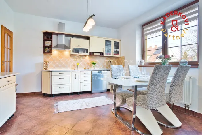 Prodej rodinného domu, Velké Opatovice, 167 m2