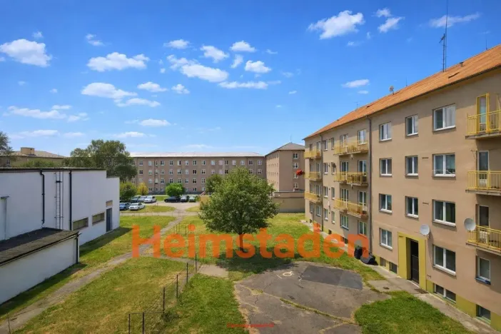 Pronájem bytu 2+1, Karviná - Nové Město, tř. Osvobození, 57 m2