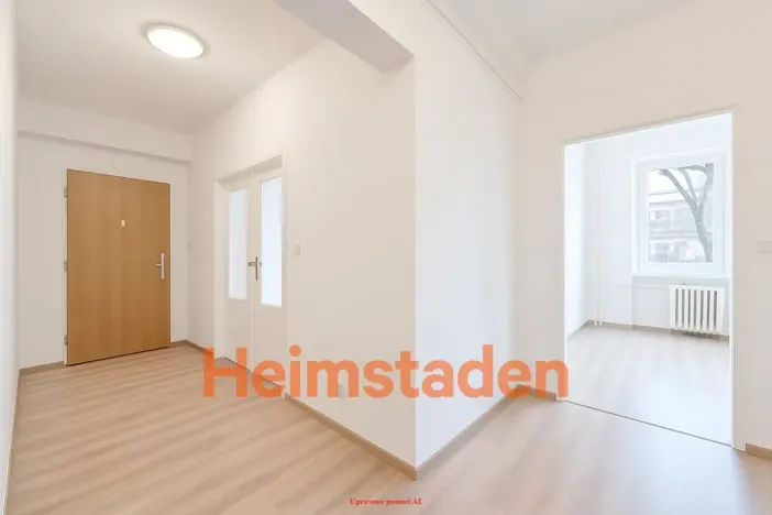 Pronájem bytu 2+1, Karviná - Nové Město, tř. Osvobození, 56 m2