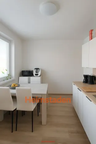 Pronájem bytu 2+1, Karviná - Nové Město, Holubova, 49 m2