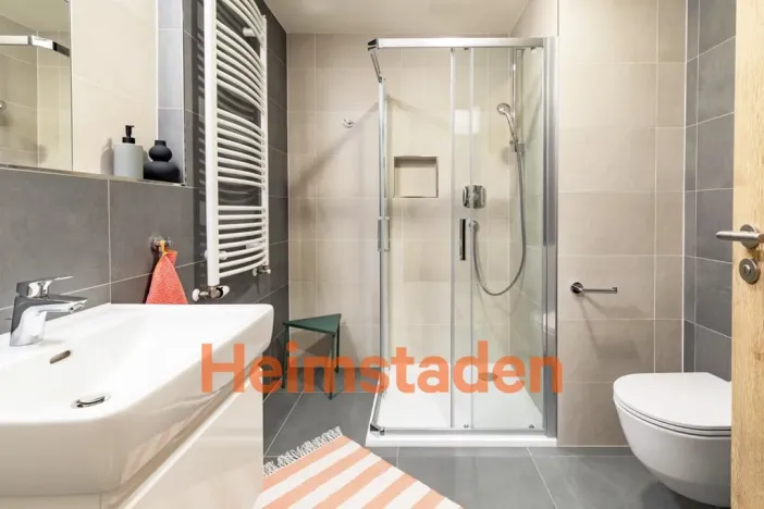 Pronájem bytu 1+kk, Praha - Holešovice, Vrbenského, 37 m2