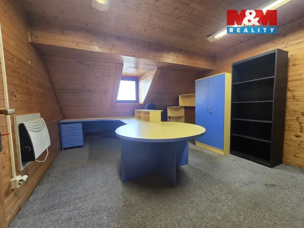 Pronájem kanceláře, Sviadnov, Ostravská, 200 m2