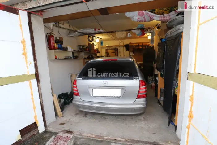 Prodej garáže, Hroznětín, Sídliště, 21 m2