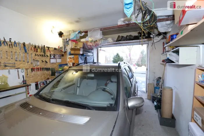 Prodej garáže, Hroznětín, Sídliště, 21 m2