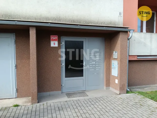 Pronájem bytu 2+1, Znojmo, Gagarinova, 56 m2