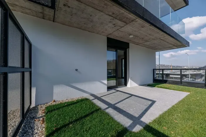 Prodej bytu 2+kk, Praha - Modřany, Československého exilu, 58 m2