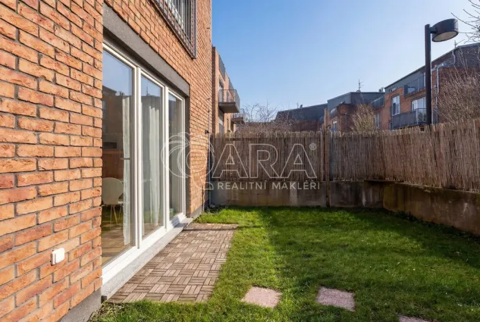 Prodej bytu 2+kk, Praha - Uhříněves, Ingrišova, 37 m2