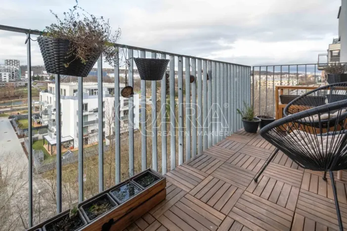 Prodej bytu 2+kk, Praha - Vysočany, Sousedíkova, 60 m2