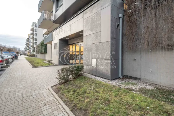 Prodej bytu 2+kk, Praha - Vysočany, Sousedíkova, 60 m2