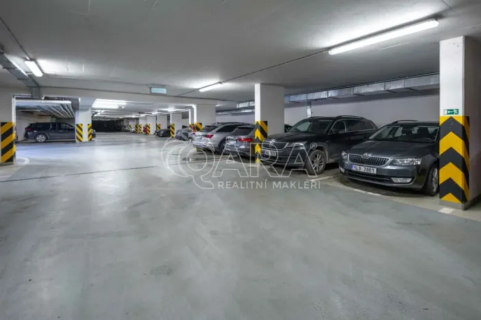 Prodej bytu 2+kk, Praha - Vysočany, Sousedíkova, 60 m2