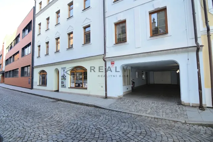 Pronájem bytu 3+kk, České Budějovice, Plachého, 90 m2